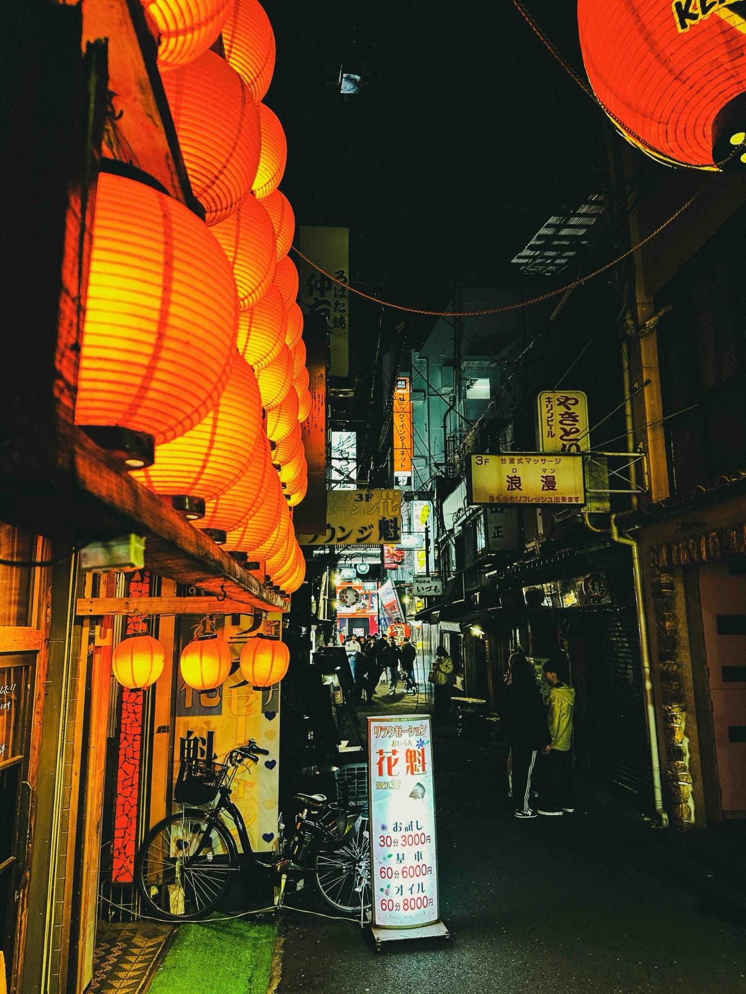 Osaka neon night lights in Dotonbori
